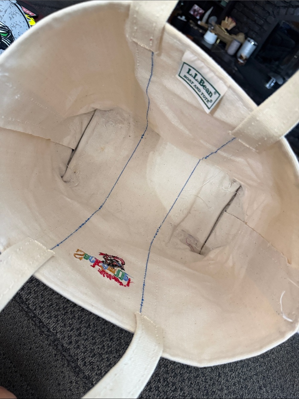 L.L. Bean Vtg Cream Canvas Tote with Navy Handles and Kellogg's Patch sack Em up - Picture 9 of 9
